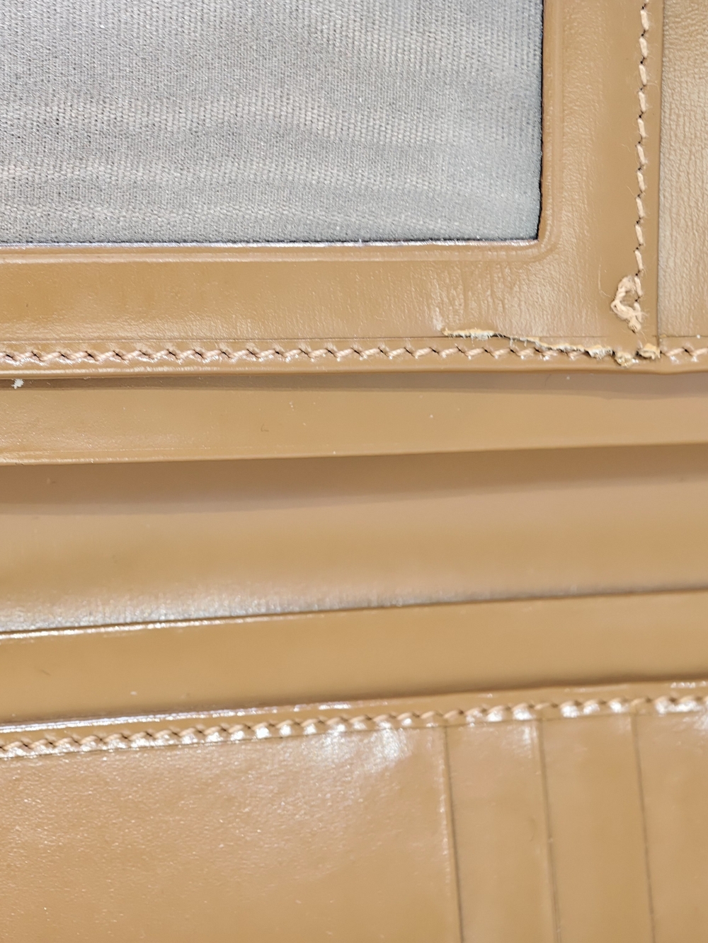 Salvatore Ferragamo Gancini Long Bi-Fold Wallet - Picture 7 of 9